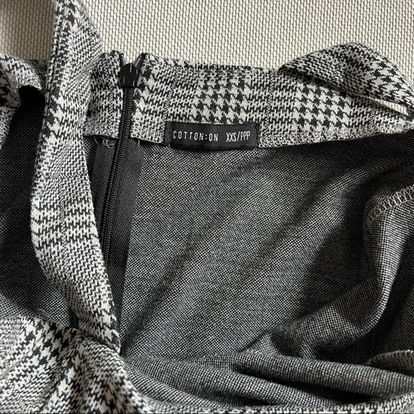 Plaid preppy schoolgirl dress - Picture 3 of 4